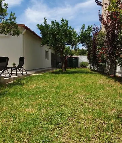 בית נופש Aeropis Villa, Chania *